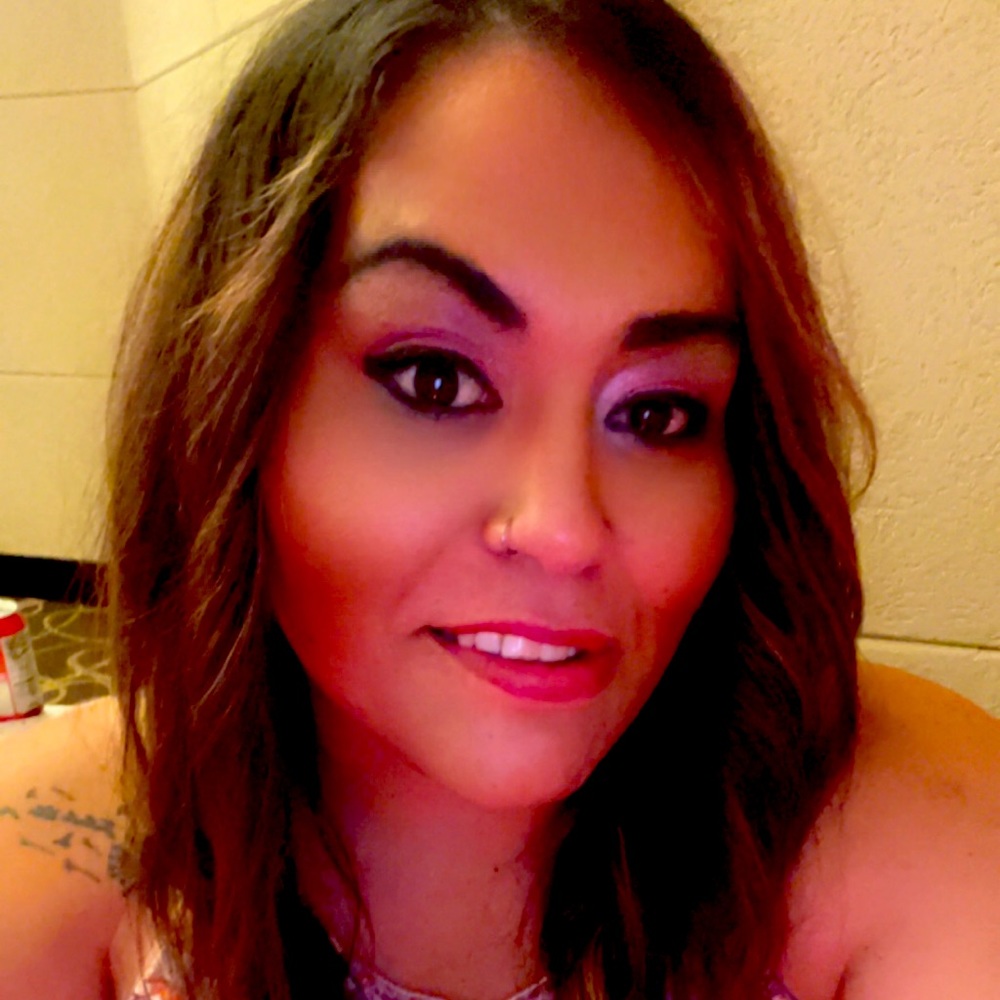 Meet your Posher, Stephanie